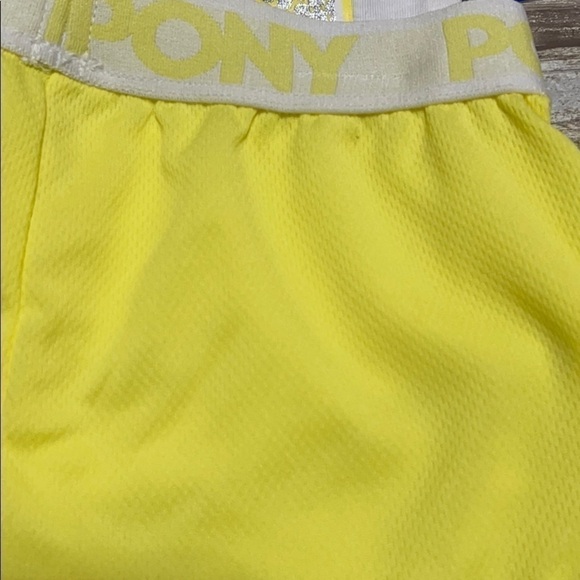NEW Pony Yellow Gray Active Shirt and Short Set US 3T - Picture 7 of 8
